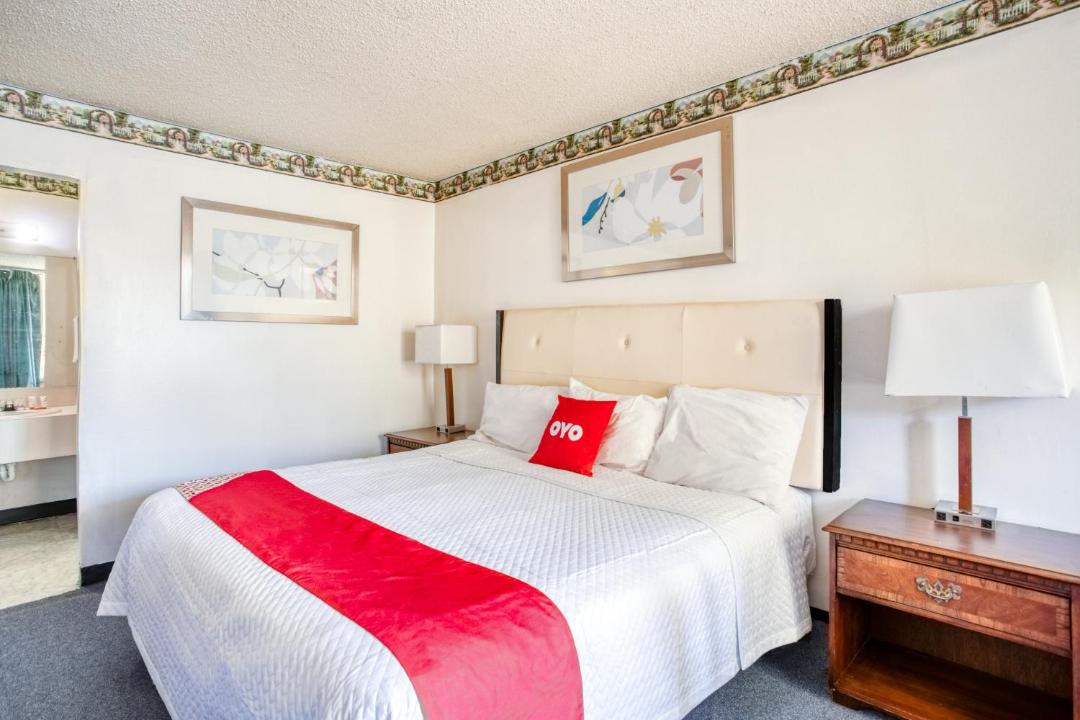 Photo of Bedroom in Templeton