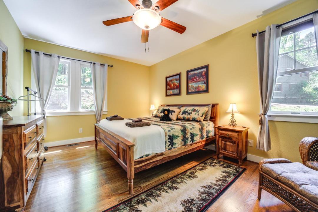 Photo of Bedroom in Bear Lake Reserve