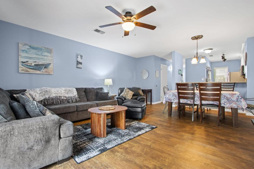 Photo of Livingroom in Myrtle Beach