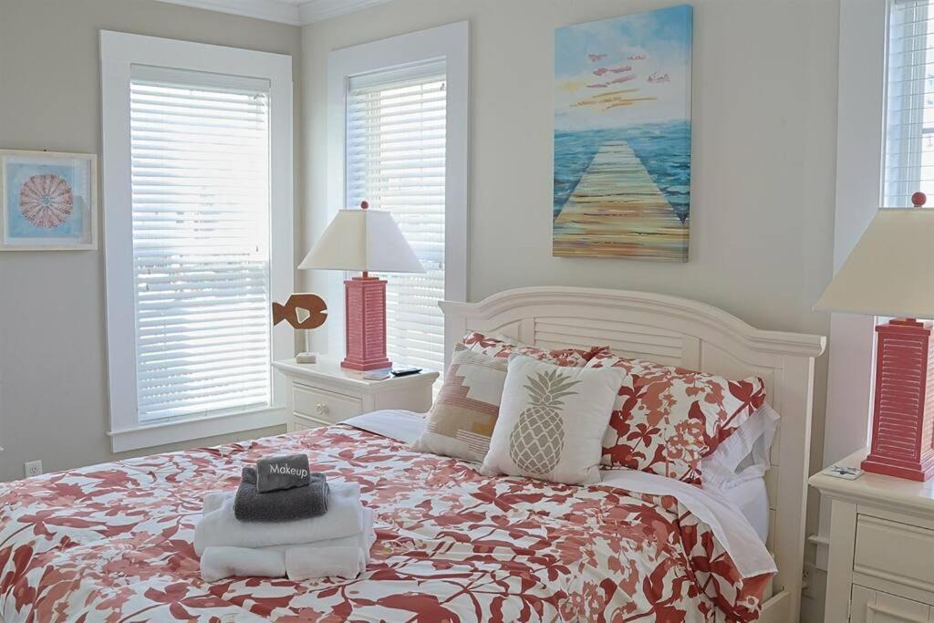 Photo of Bedroom in North Carolina Coast