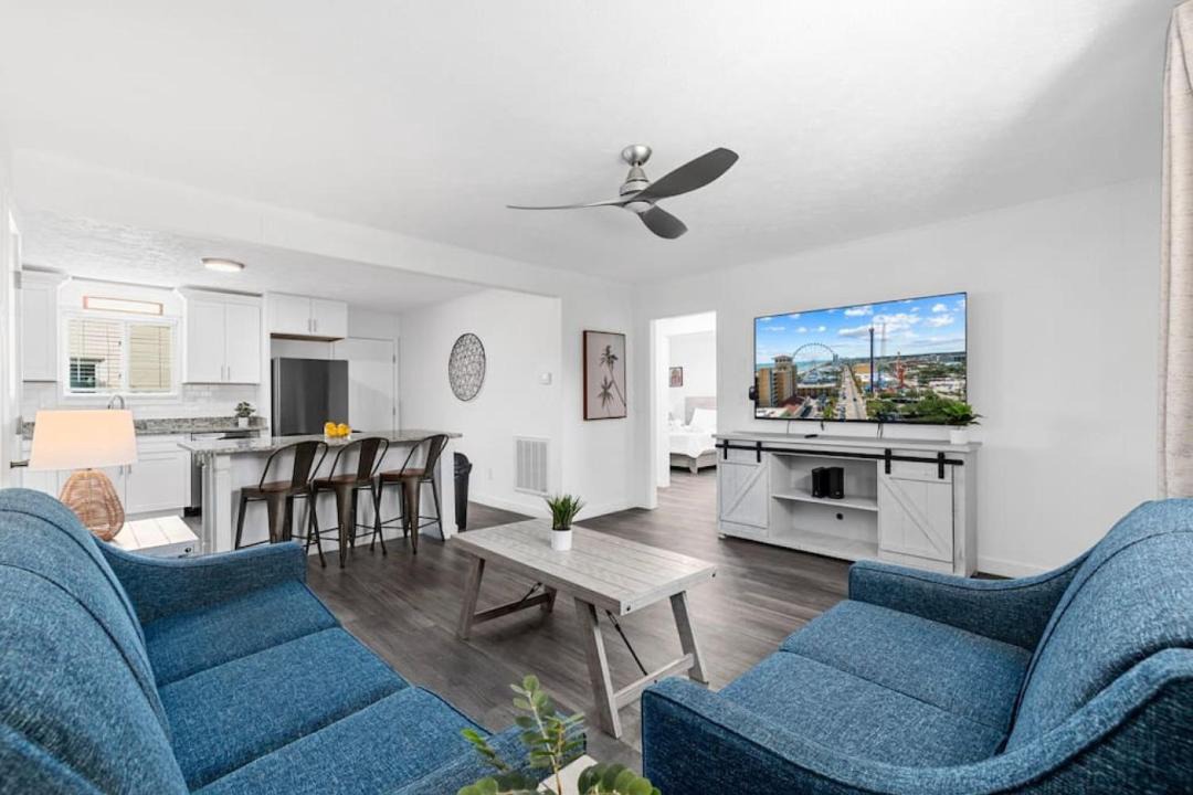 Photo of Livingroom in Myrtle Beach