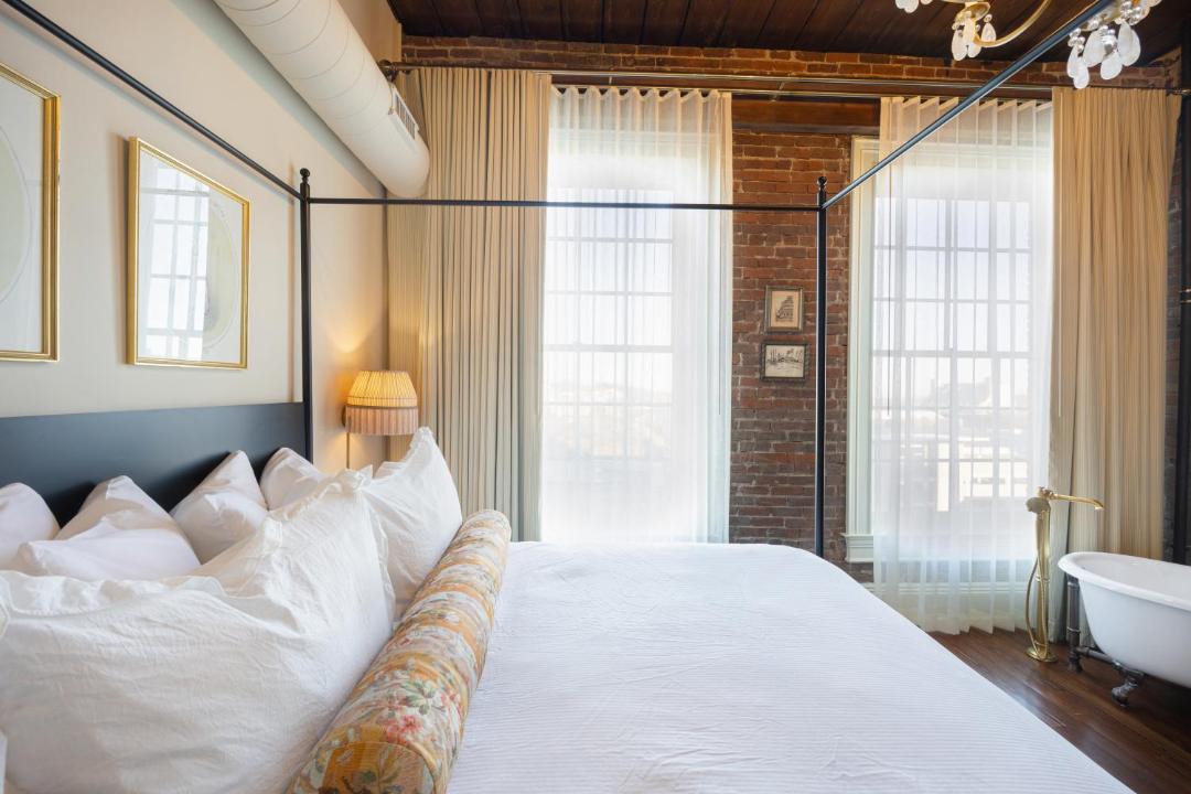 Photo of Bedroom in Downtown Knoxville