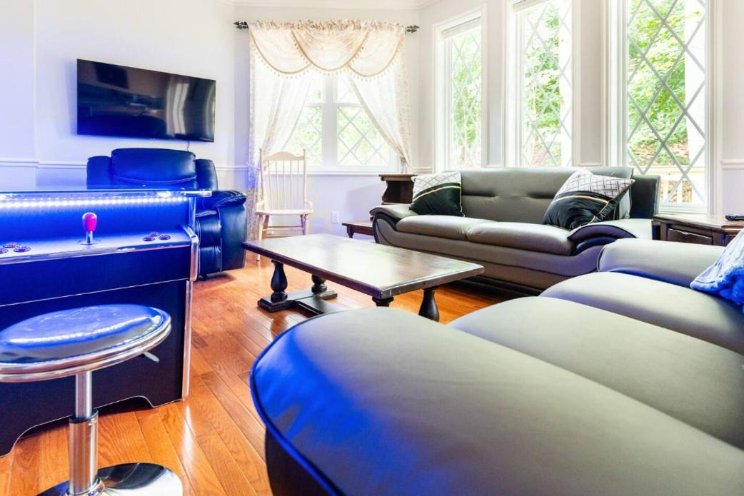 Photo of Livingroom in High Point