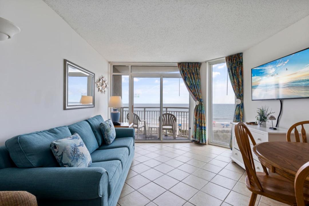 Photo of Livingroom in Myrtle Beach
