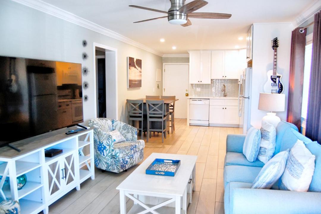 Photo of Livingroom in Myrtle Beach