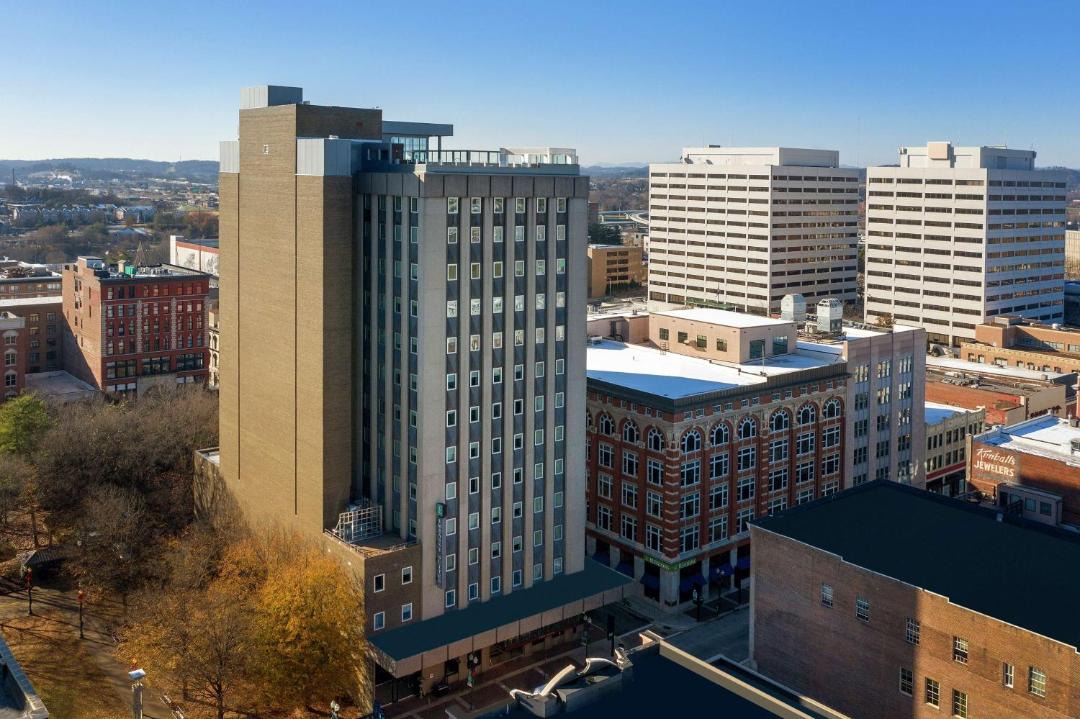 Photo of Others in Downtown Knoxville