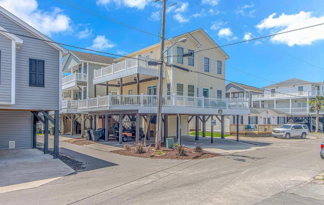 Photo of Others in Surfside Beach