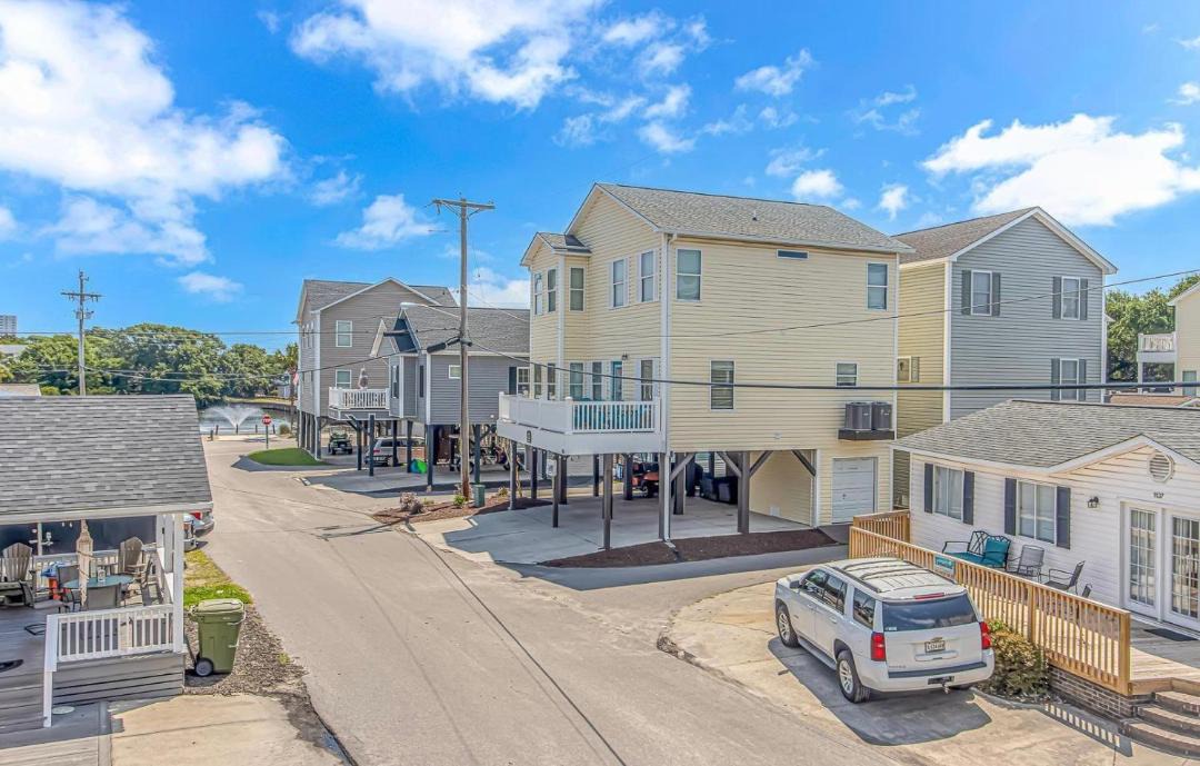 Photo of Others in Surfside Beach