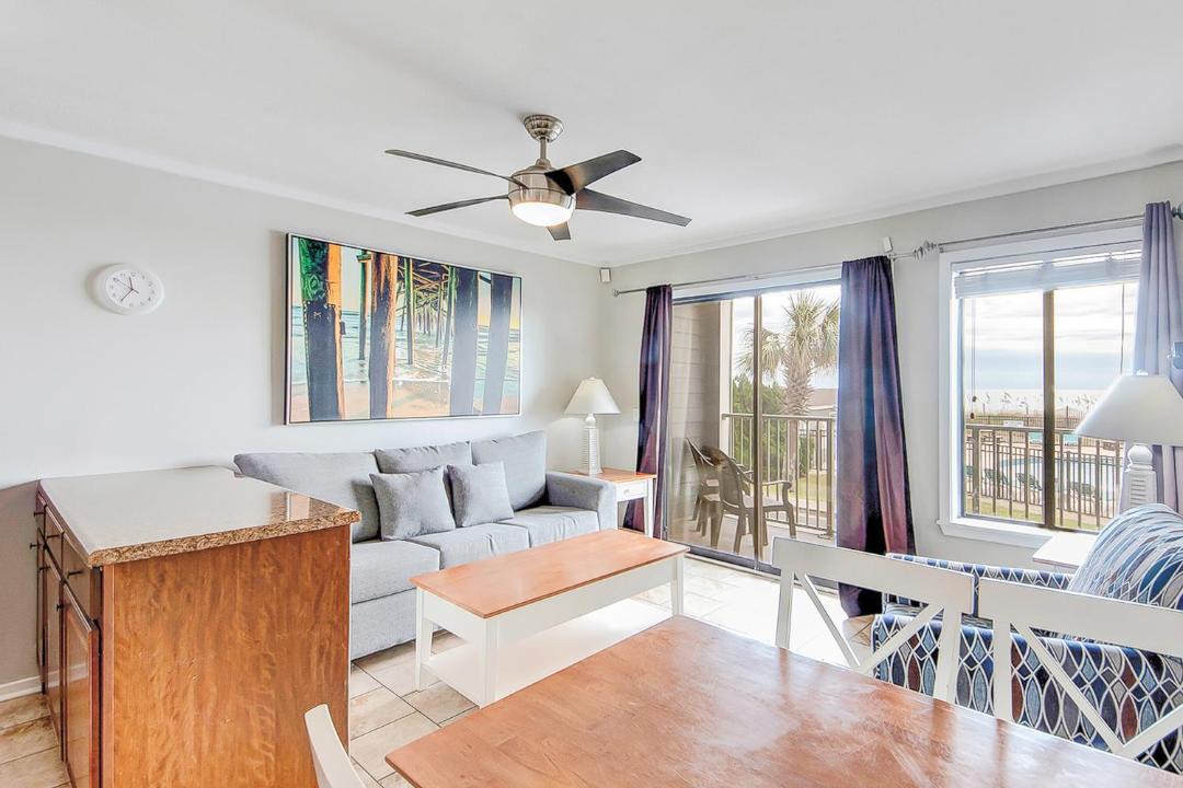Photo of Livingroom in Myrtle Beach