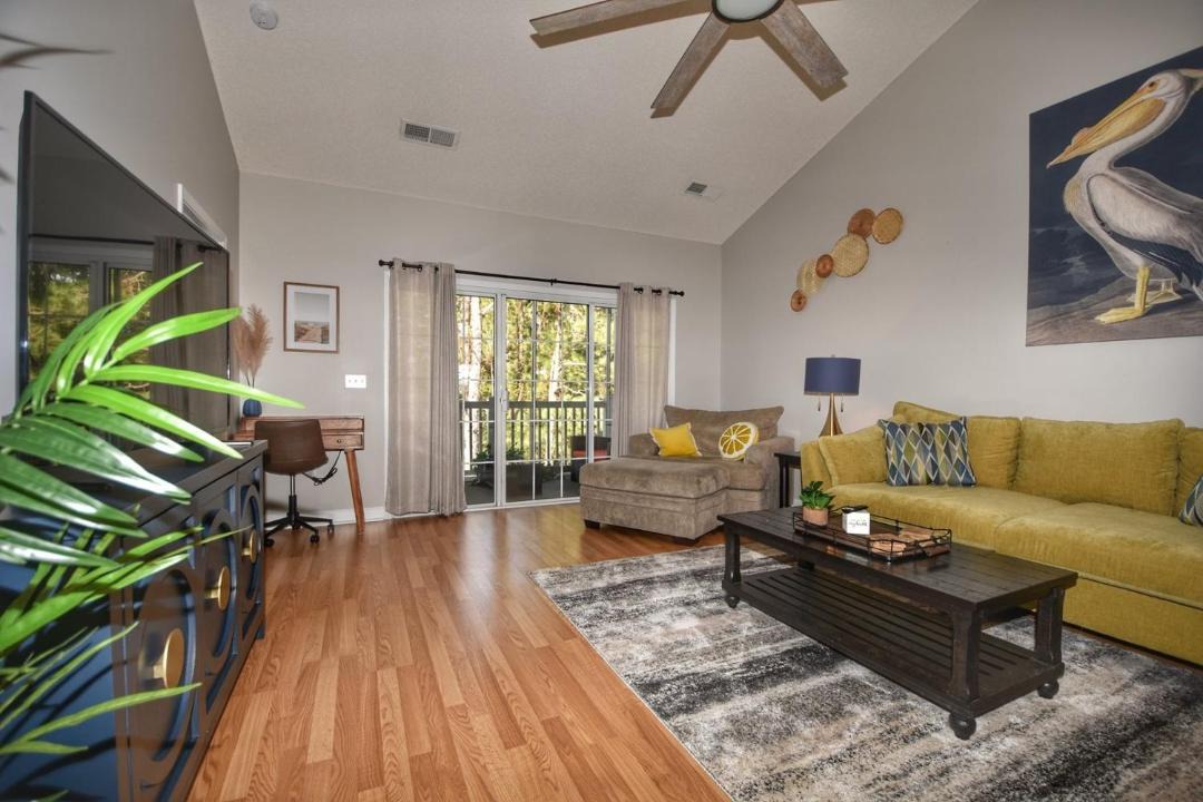 Photo of Livingroom in North Myrtle Beach