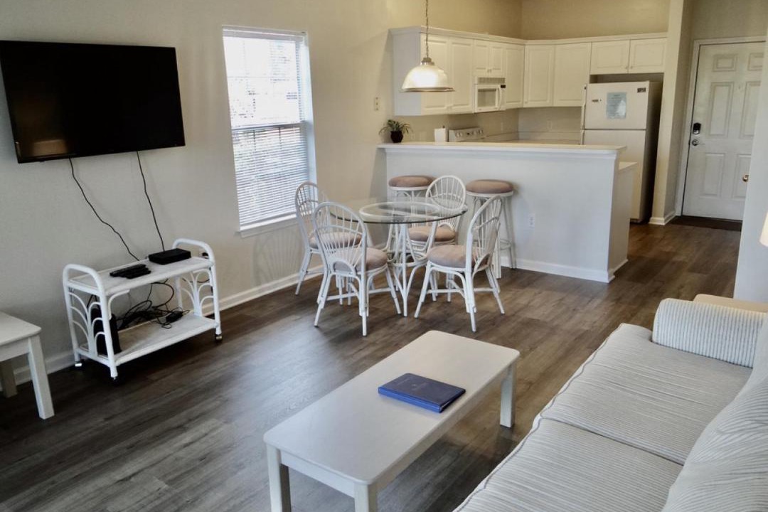 Photo of Livingroom in Surfside Beach