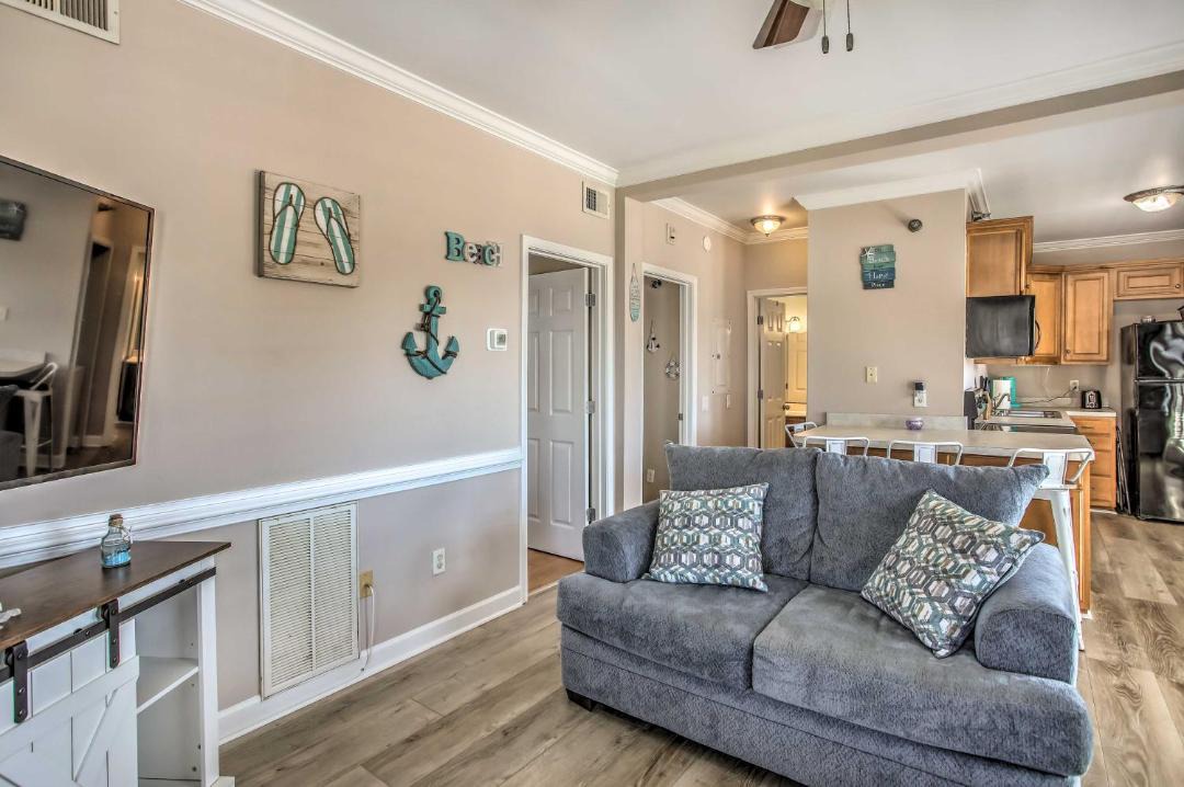 Photo of Livingroom in North Myrtle Beach