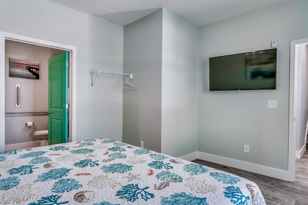 Photo of Bedroom in North Myrtle Beach