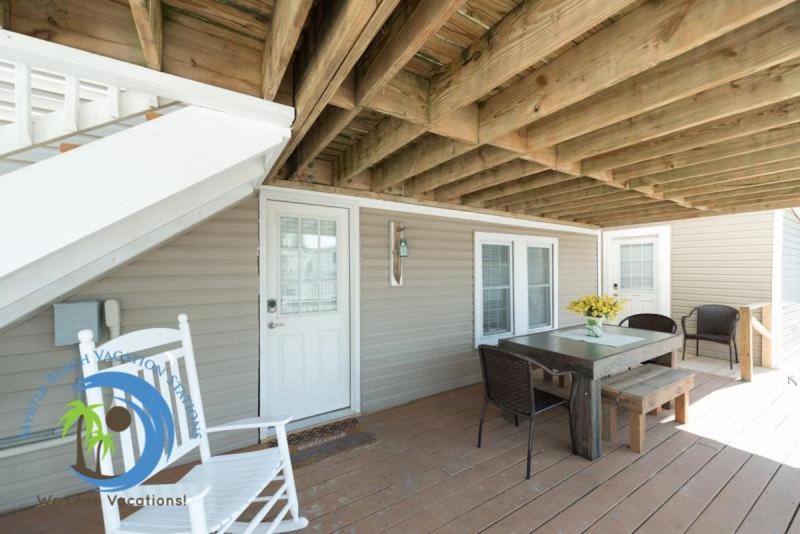 Photo of Patio Balcony in Cherry Grove Beach