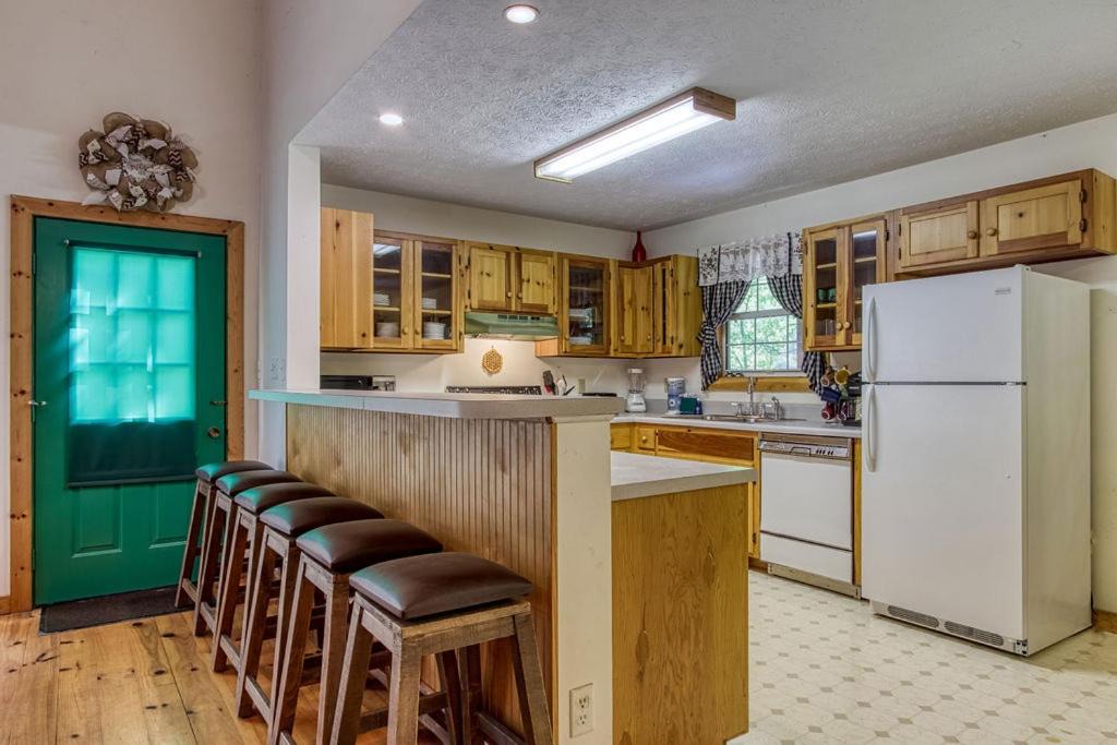 Photo of Kitchen in Wears Valley