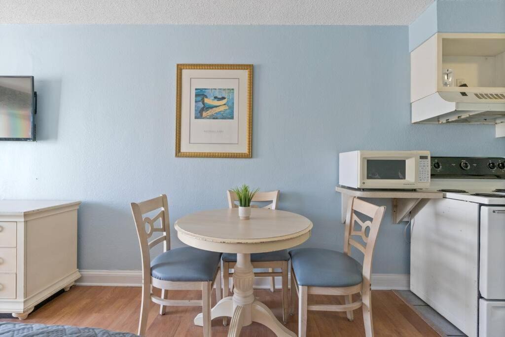 Photo of Livingroom in Myrtle Beach