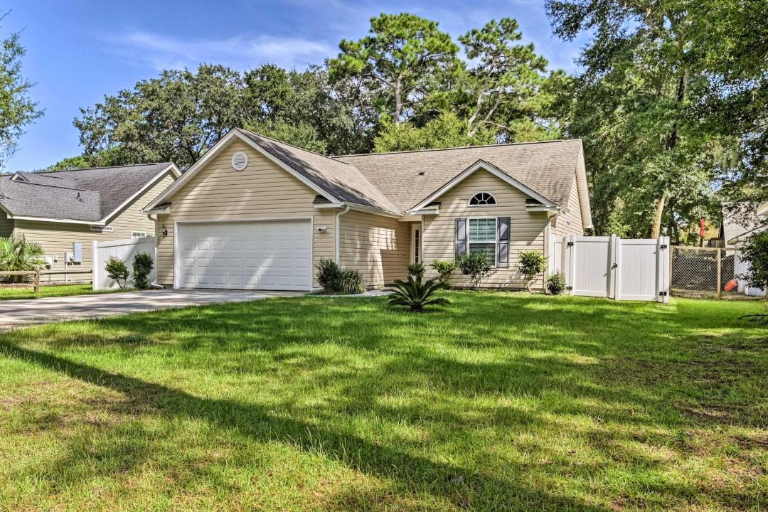 Photo of Buildings in Murrells Inlet