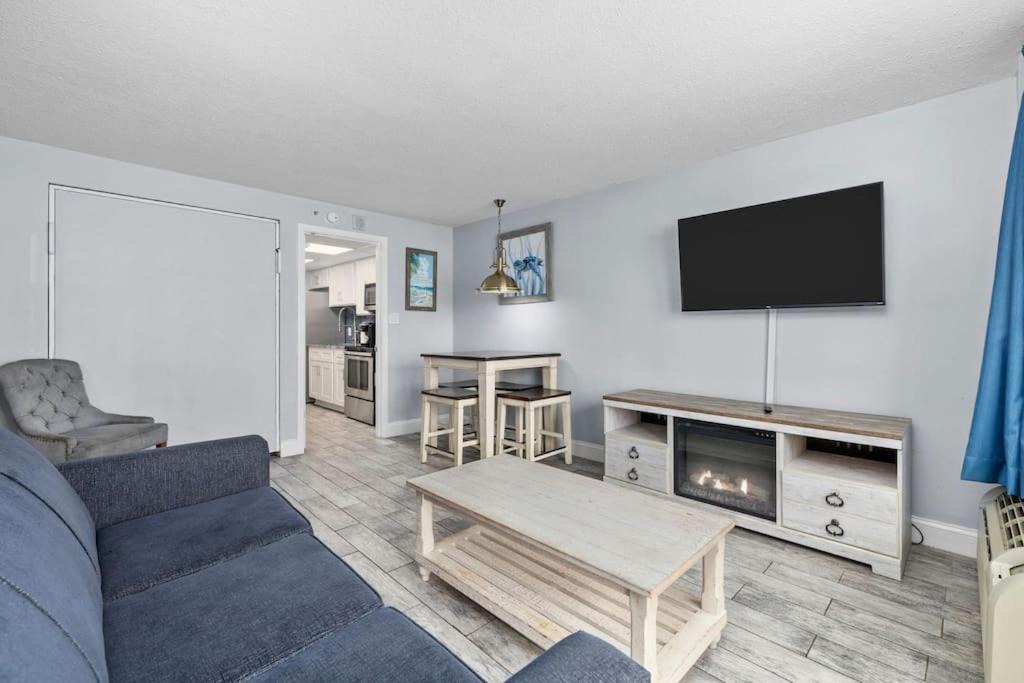 Photo of Livingroom in Myrtle Beach