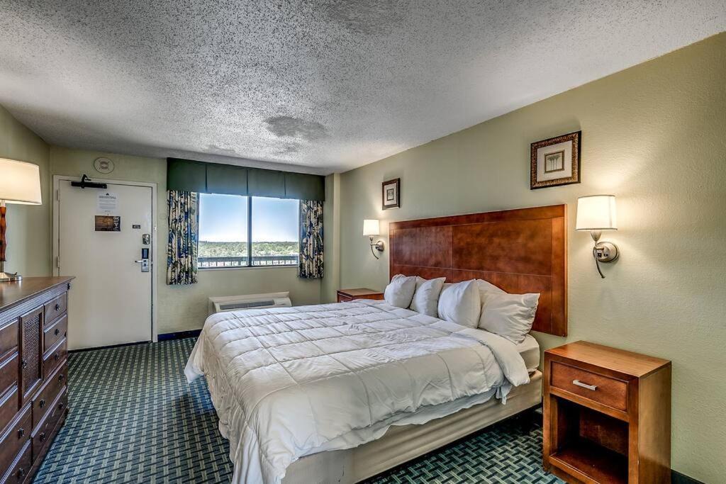 Photo of Bedroom in Myrtle Beach