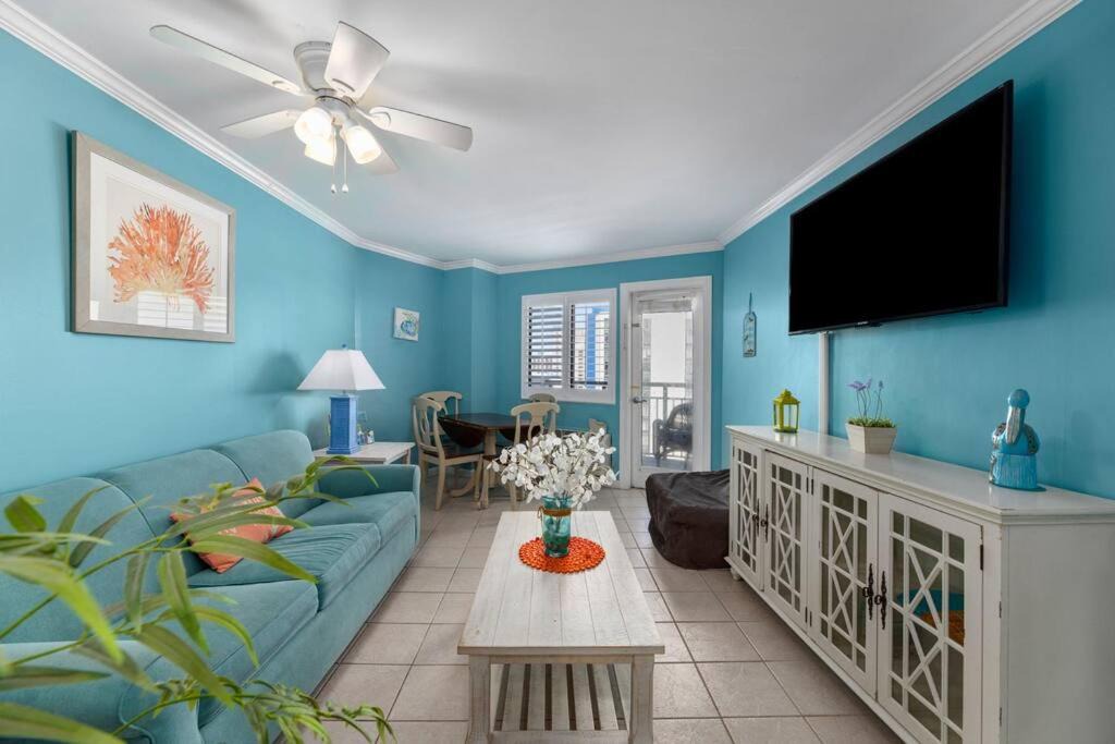 Photo of Livingroom in Myrtle Beach