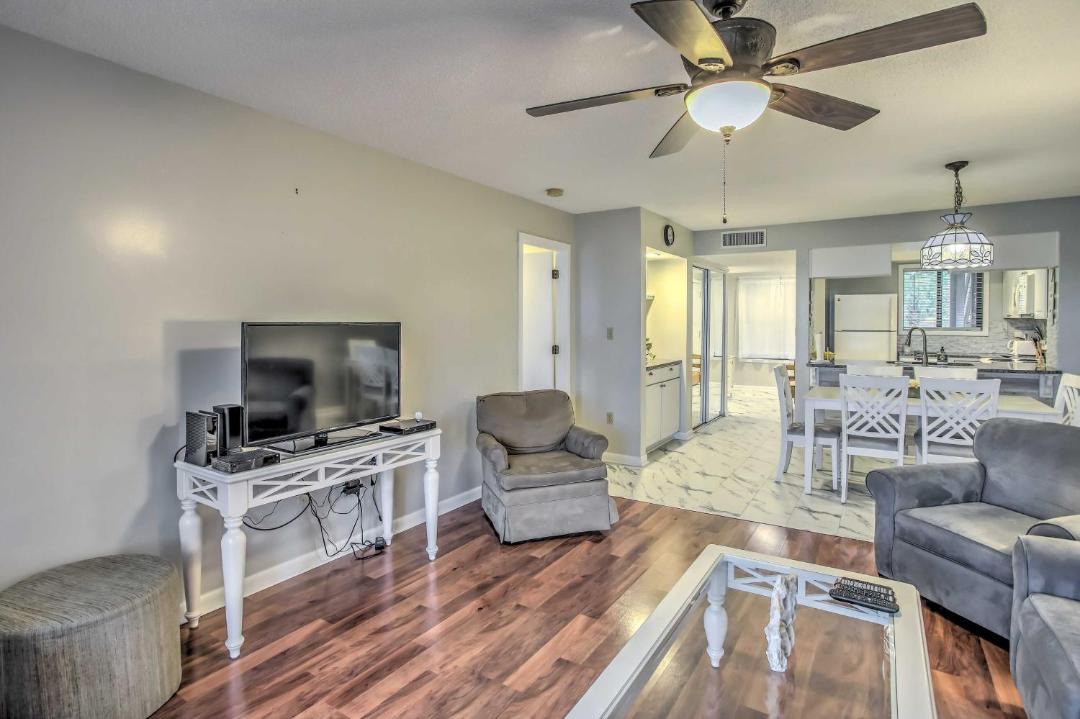 Photo of Livingroom in Myrtle Beach