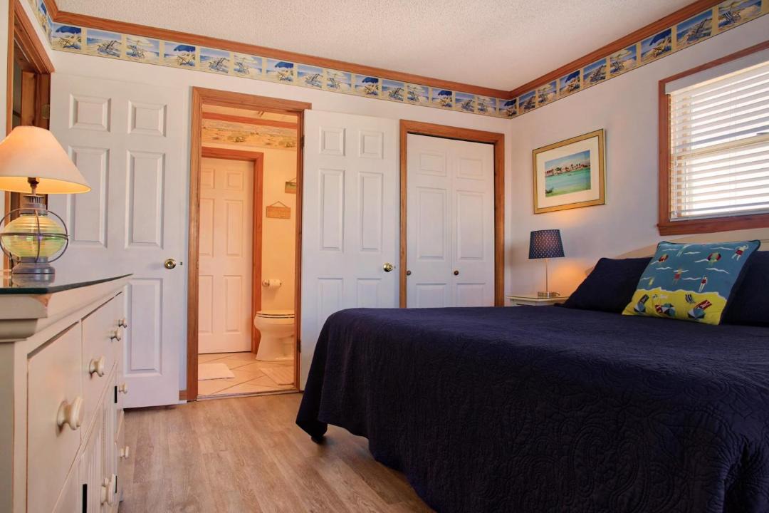 Photo of Bedroom in Avon