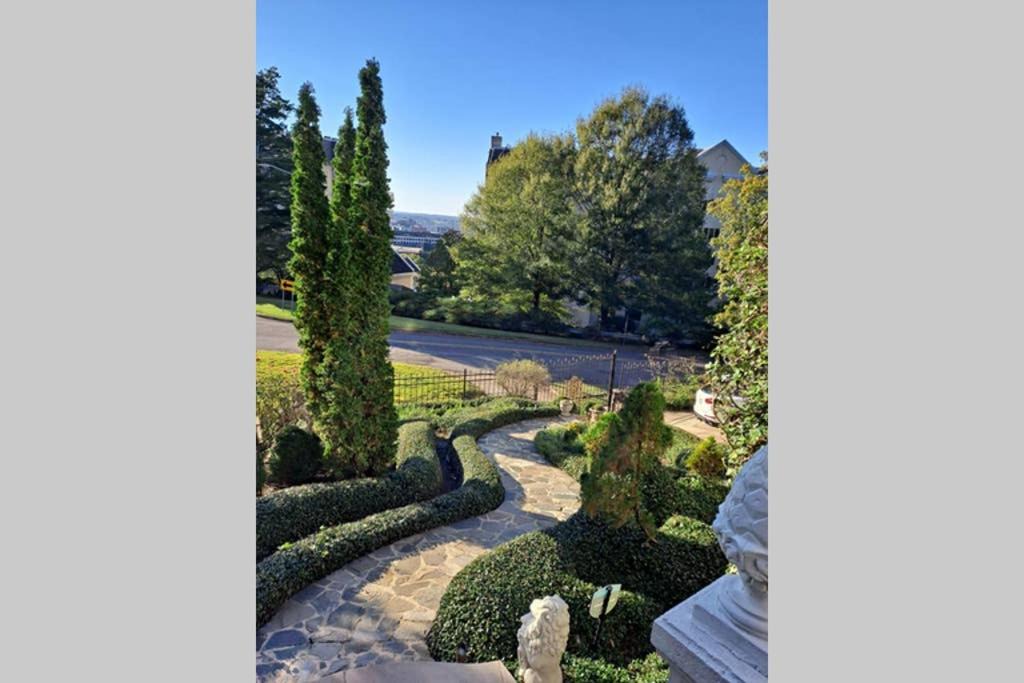 Photo of Patio Balcony in Redmont Park