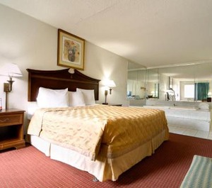 Newport News Inn 