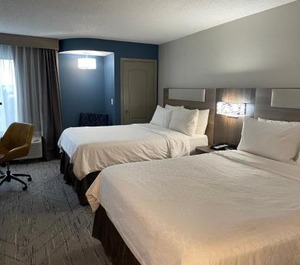 Holiday Inn Express Burlington Ihg Hotel 