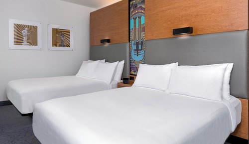 aloft, Traditional Room, 2 Queen Beds, City View