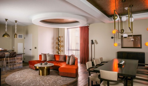 Suite, 1 King Bed, Roll-in Shower (Standard View, Mobility Accessible)