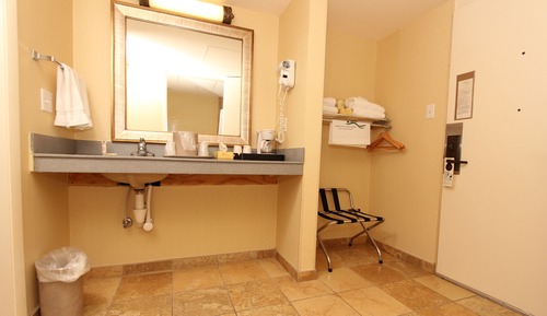Room, 1 Double Bed with Sofa bed, Accessible