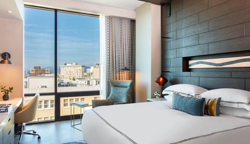 Room, 1 King Bed, City View