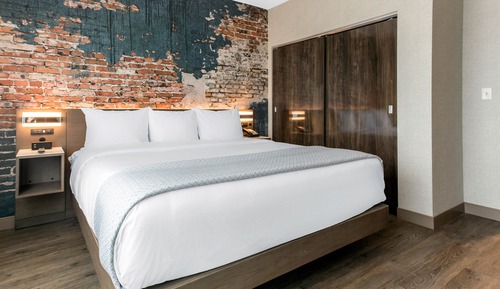 Room, 1 King Bed, Accessible, Non Smoking