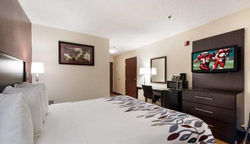 Deluxe King Room Disability Access - Non-Smoking