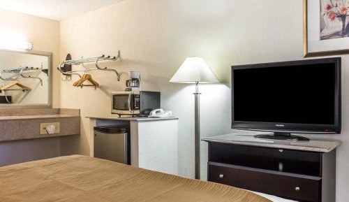 Double Room - Non-Smoking 