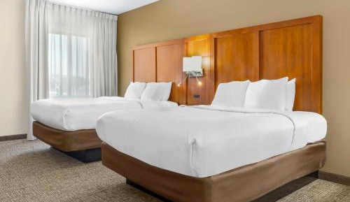 Queen Suite with Two Queen Beds - Non-Smoking