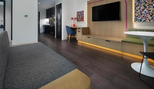 Standard King Room
