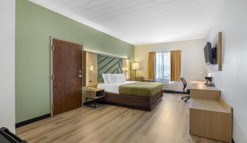 King Room - Accessible/Non Smoking