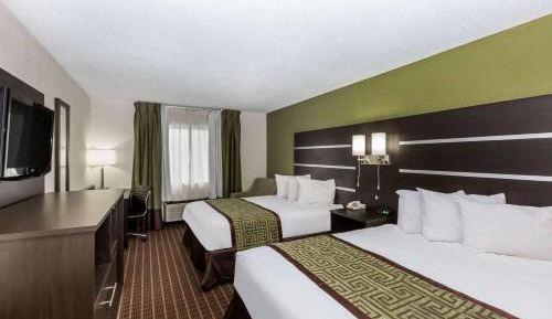 Queen Room with Two Queen Beds - Non-Smoking