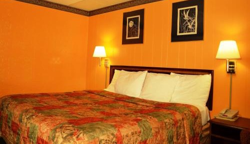 Deluxe King Room