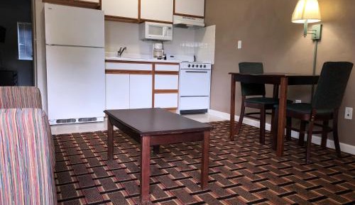One-Bedroom Suite