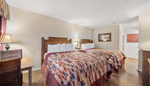 Double Room Creekside - Non-Smoking