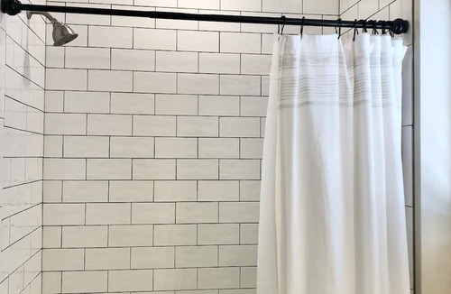 Greer House | Suburban Studio in Prime Area on Large Quiet Lot- GSP Airport, Greer, Greenville