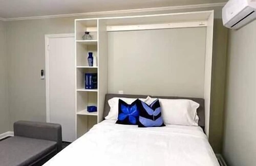 Greensboro Apartment | Downtown Guilford Studio #5