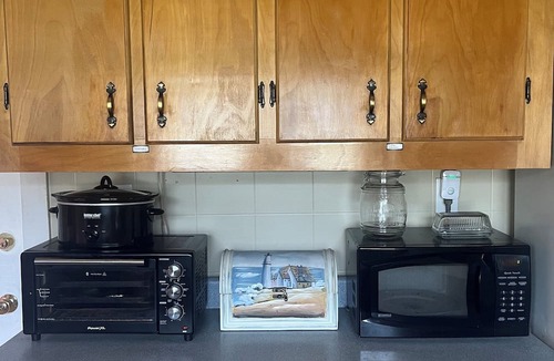 Plymouth Cottage | Home Away From Home ~ Plymouth Cottage, Washington County