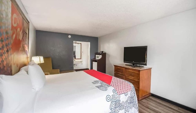 Hotel O Daylight Inn Elkhart I-90, In