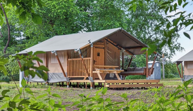 Riverfront Safari Tent Near Virginia Tech