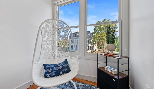The Flatiron | Views & Design| Near to ALL