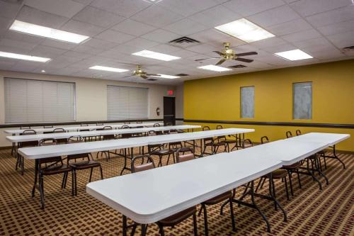 Econo Lodge Salisbury South